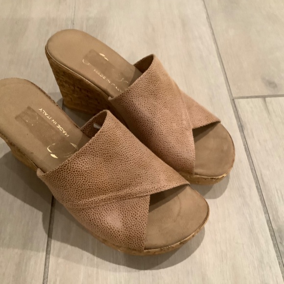 Made in Italy tan wedge sandals - Picture 4 of 6